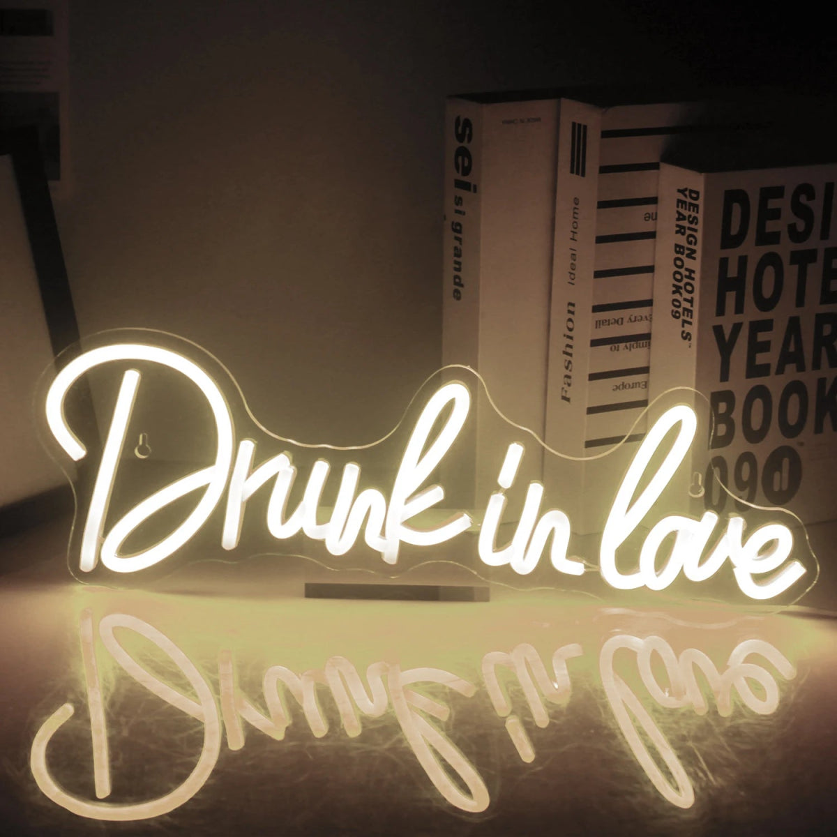 "DRUNK IN LOVE" NEON SIGN - Light Your Way