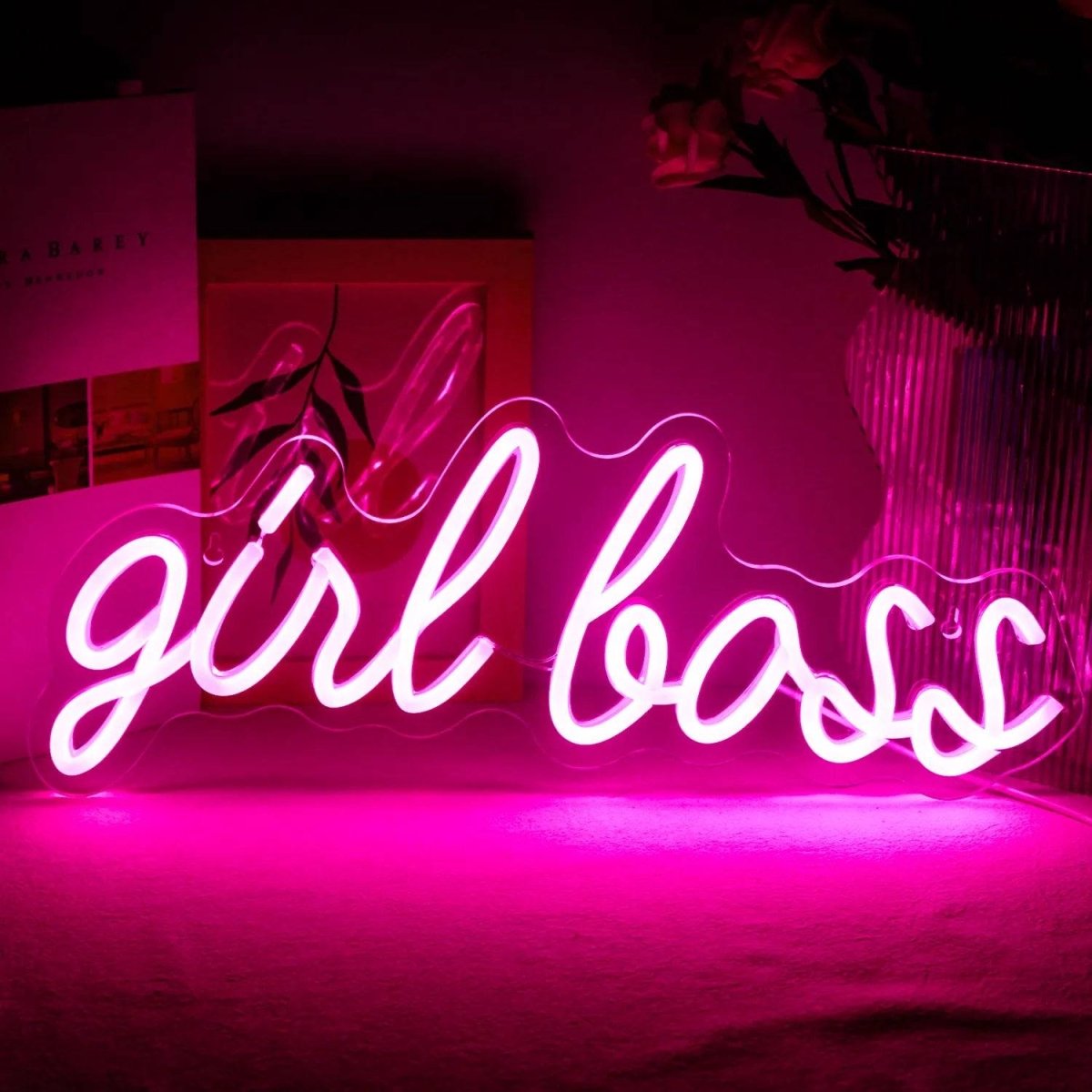 "GIRL BOSS" NEON SIGN - Light Your Way