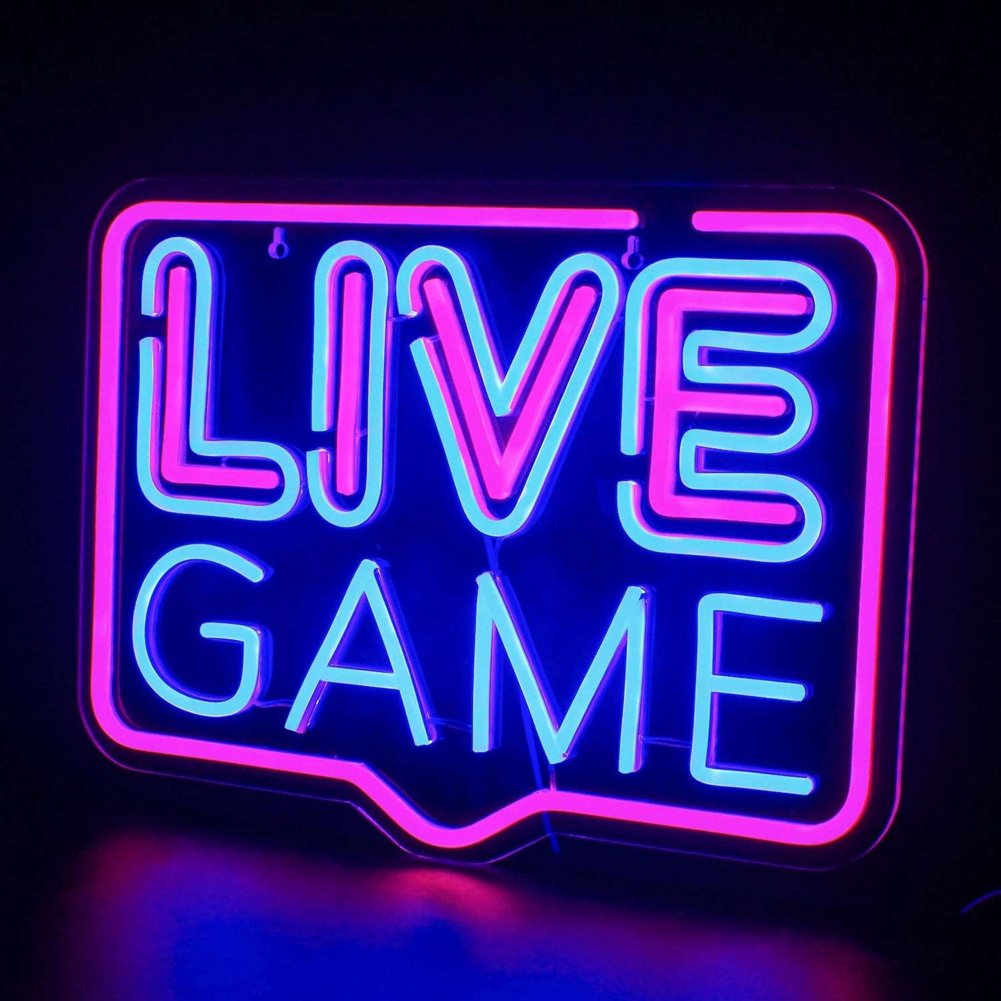 "LIVE GAME" NEON SIGN