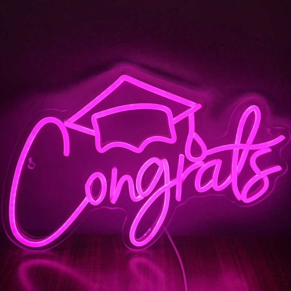 "GRADUATE" NEON SIGN Pink