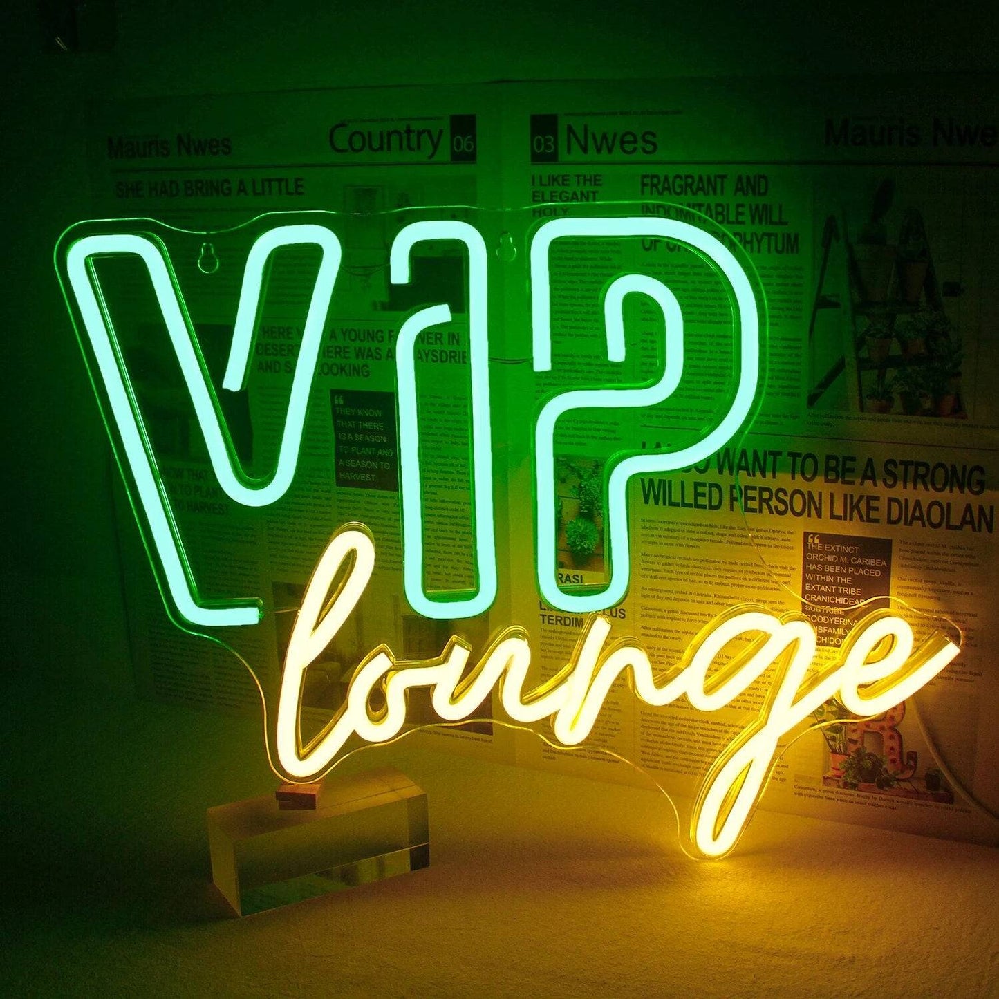 "VIP LOUNGE" NEON SIGN GREEN/YELLOW