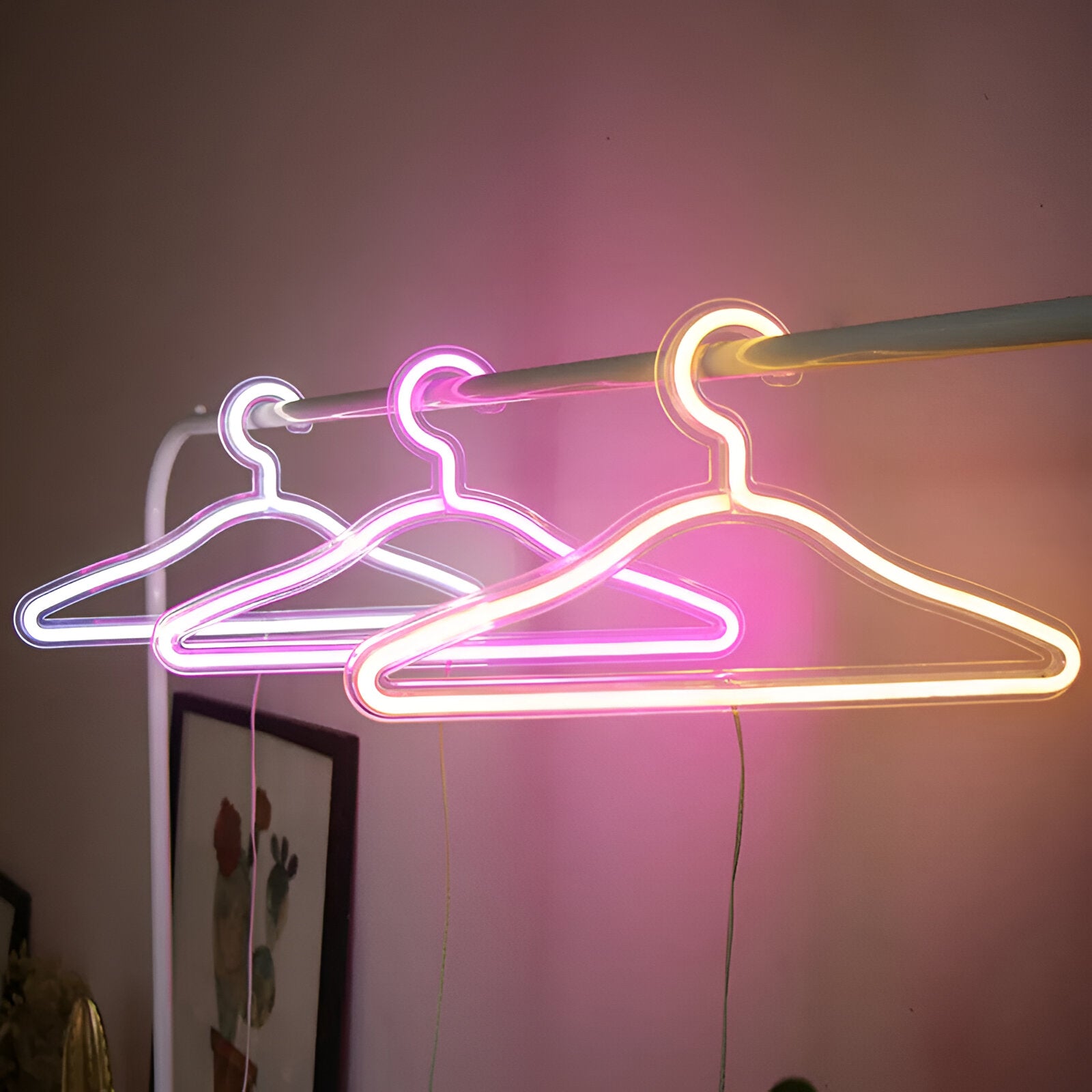 LED Clothes Hangers in White, Pink and Warm white